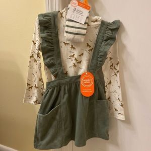 Girl shirt and skirt set